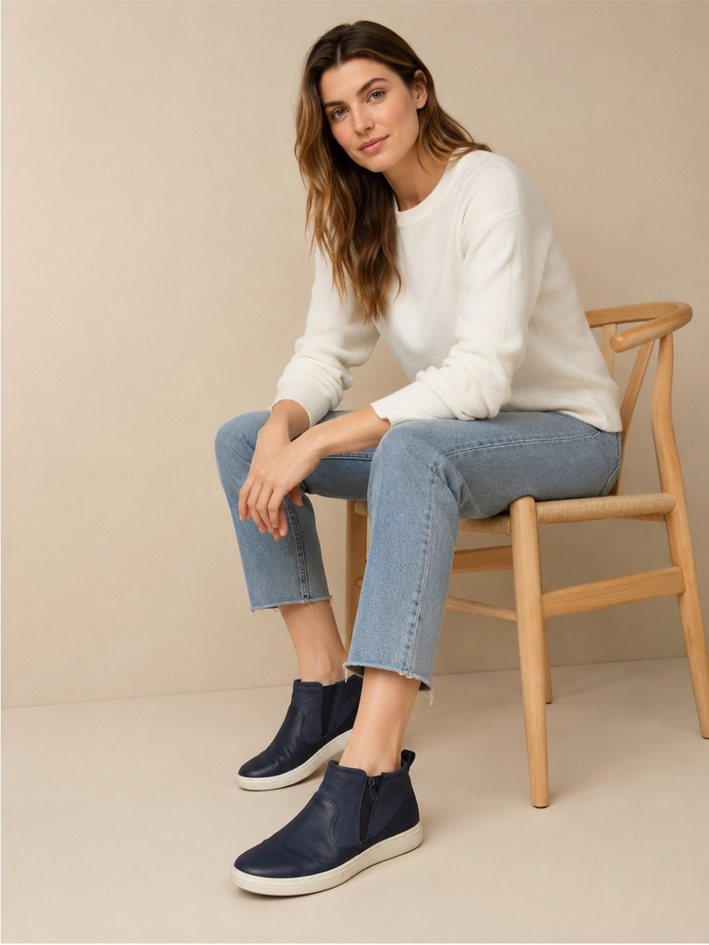 ECCO Soft 7 Women's navy leather low Booties EU 40